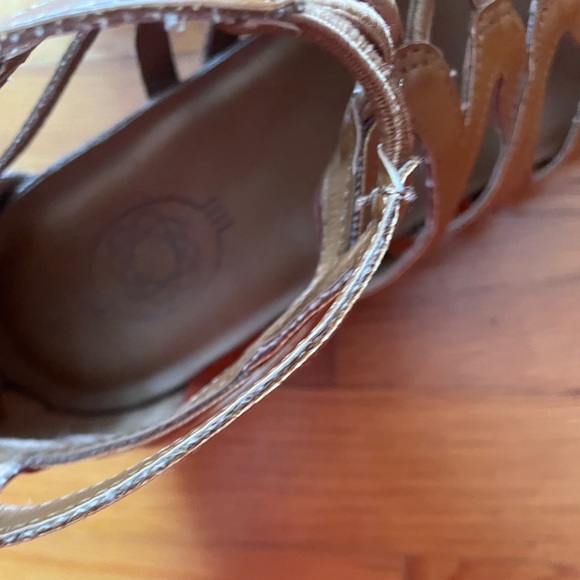 Gladiator wedges size 7 tan/cognac - Picture 6 of 7